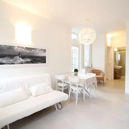 Apartment Pochi Passi Dal Mare *