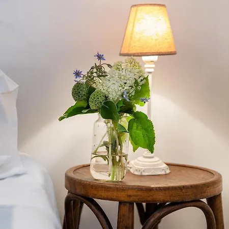 Pochi Passi Dal Mare 圣巴特罗摩艾美尔