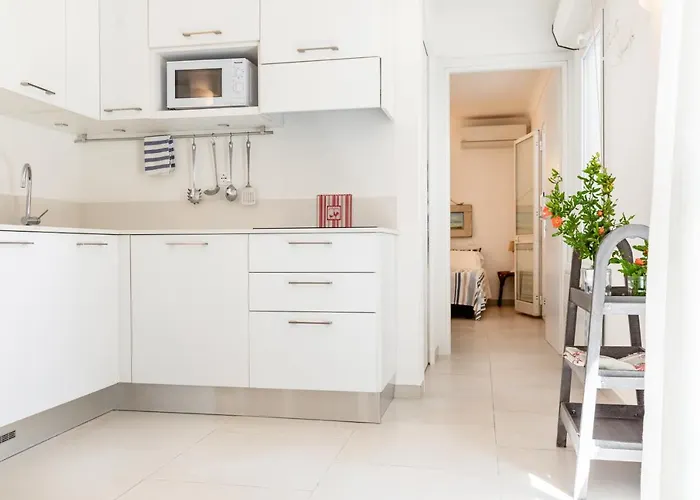 Lägenhet Pochi Passi Dal Mare San Bartolomeo Al Mare