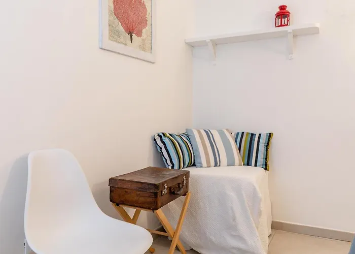 Lägenhet Pochi Passi Dal Mare San Bartolomeo Al Mare